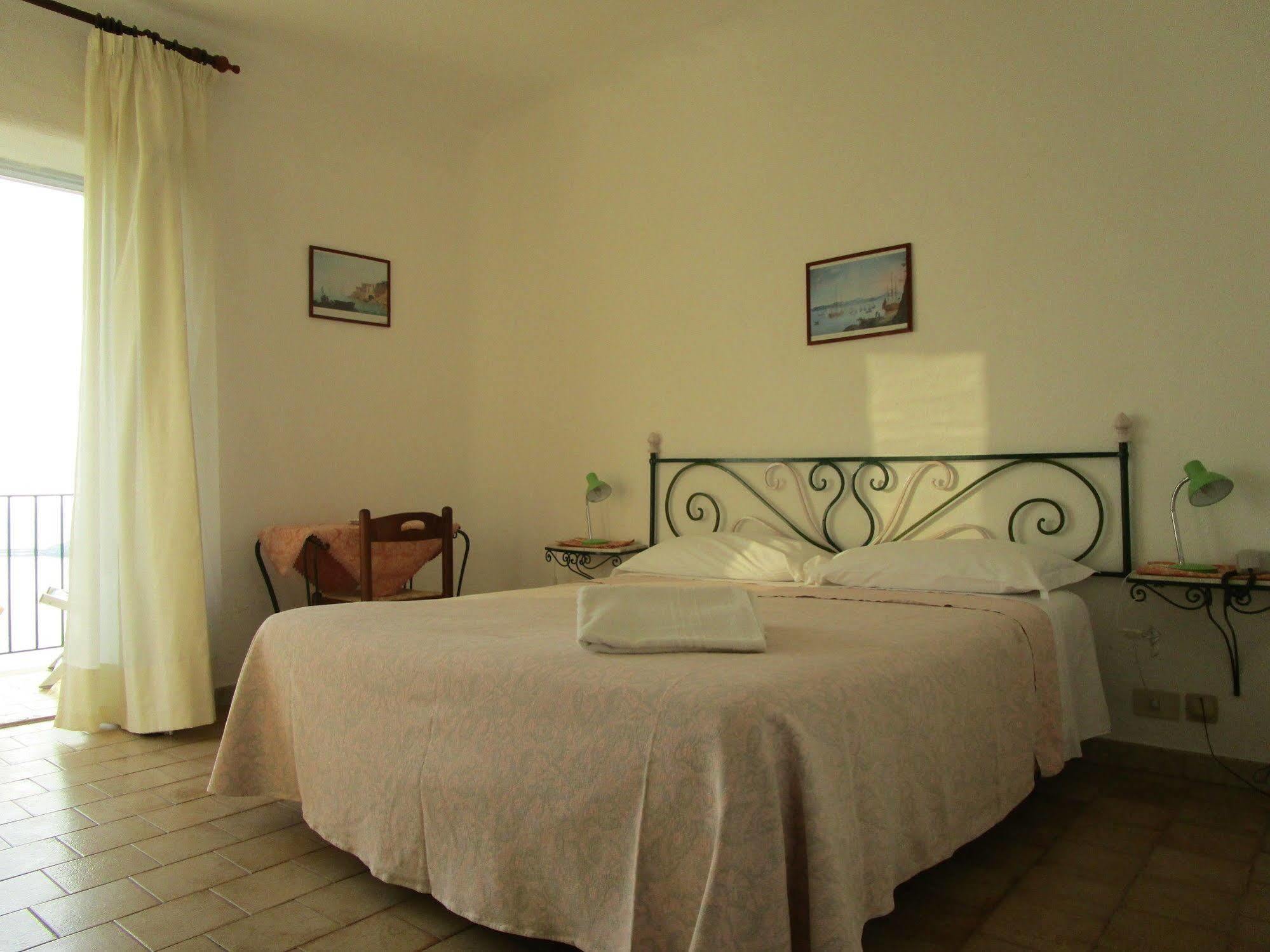 Hotel Villa Al Mare Барано-д'Иския Экстерьер фото